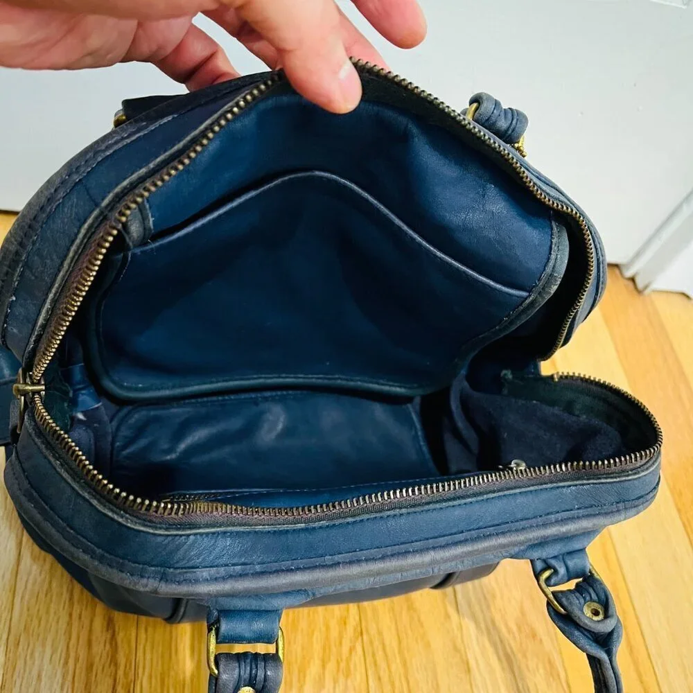 Vintage Coach 80’s Made in the USA Soft Navy Leather Satchel Doctor Bag